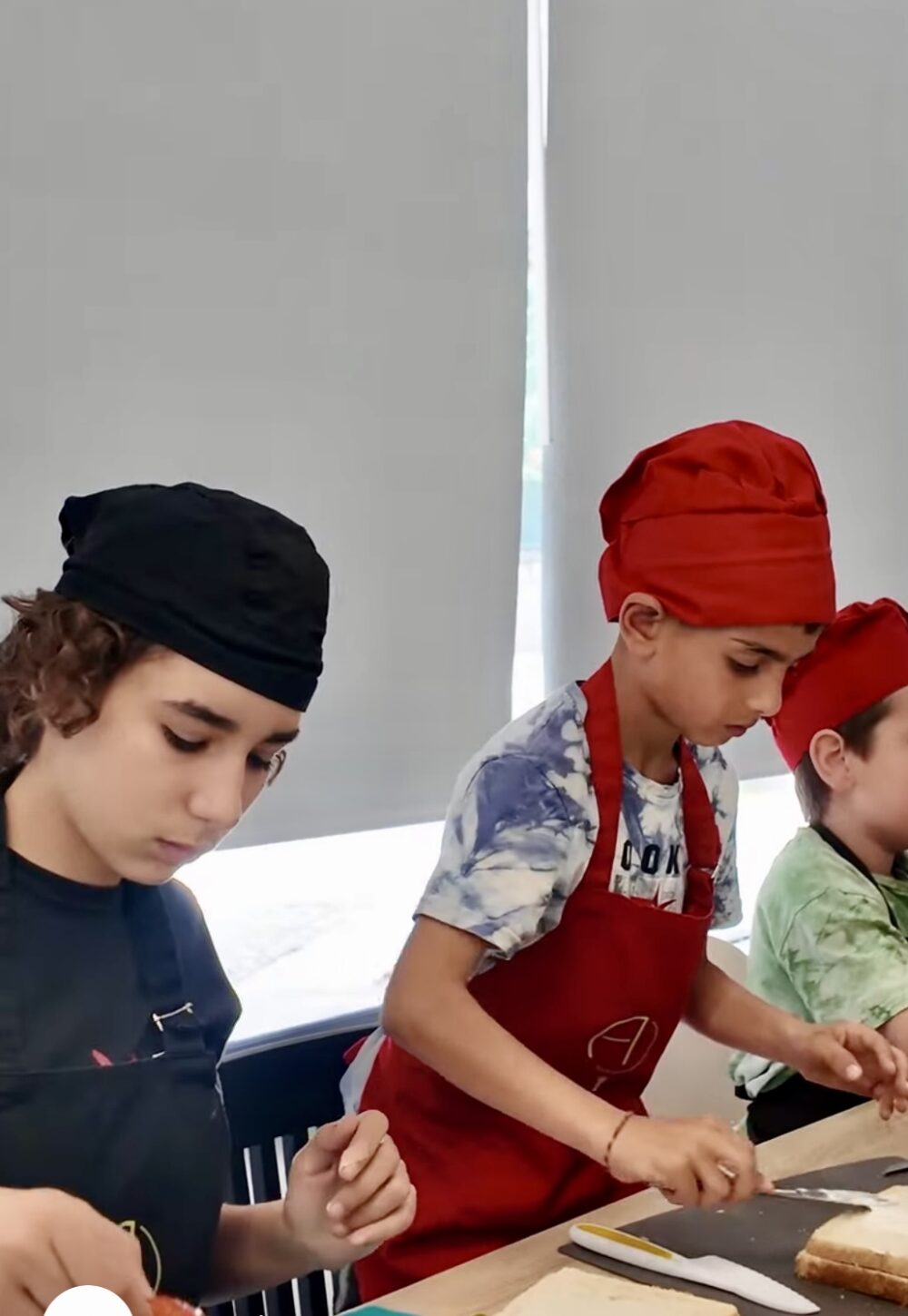 παιδικη μαγειρική και ζαχαροπλαστική Αμμιλος